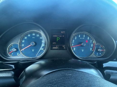 Used 2012 Maserati GranTurismo Convertible image 30