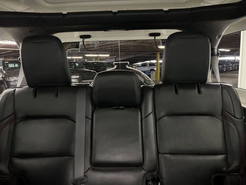 Used 2022 Jeep Wrangler Unlimited Rubicon w/ Steel Bumper Group image 25