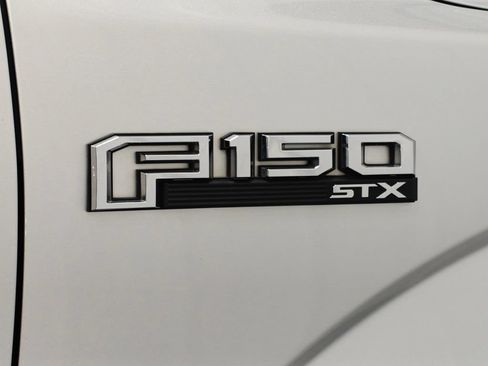 Used 2018 Ford F150 XL w/ Equipment Group 101A Mid RWD image 43