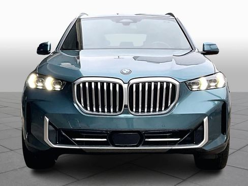 Certified 2026 BMW X5 sDrive40i image 3