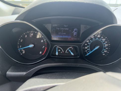 Used 2013 Ford Escape SEL FWD image 2