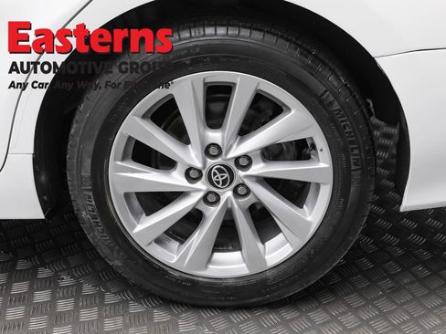 Used 2023 Toyota Camry LE image 8