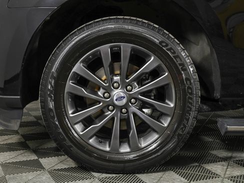 Used 2021 Ford Expedition Limited AWD/4WD image 25