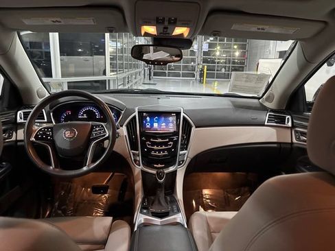 Used 2014 Cadillac SRX Luxury w/ Driver Awareness Package AWD/4WD image 32