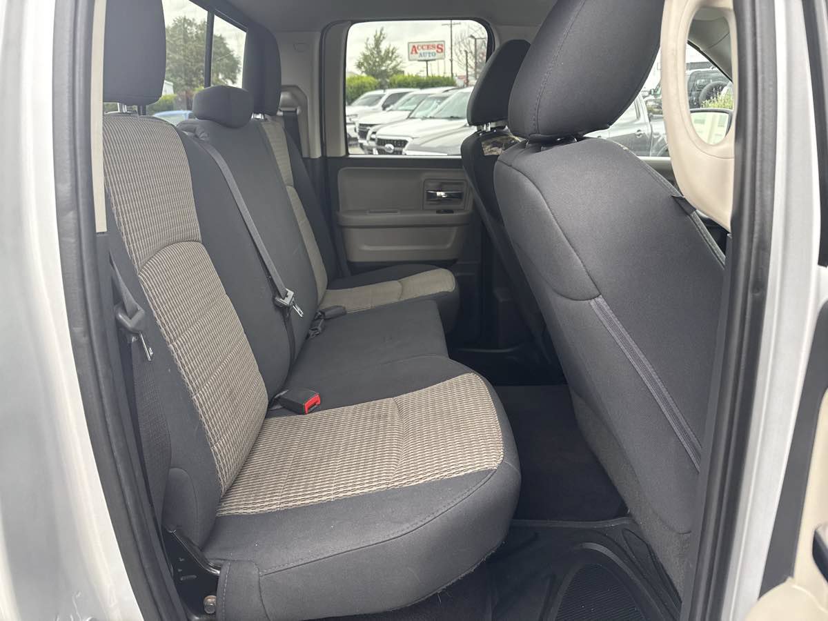 Used 2012 RAM 1500 Classic SLT AWD/4WD image 17