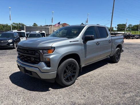 Used 2023 Chevrolet Silverado 1500 Custom w/ LPO, Dark Essentials Package AWD/4WD image 3
