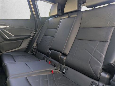 Used 2025 BMW X1 xDrive28i w/ Convenience Package image 17