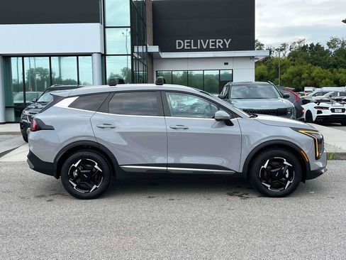 Certified 2026 Kia Sportage EX AWD/4WD image 27