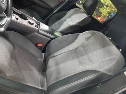 Used 2023 Nissan Rogue SV AWD/4WD image 6