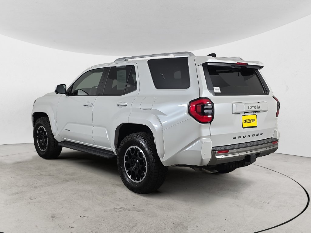 Used 2025 Toyota 4Runner Limited w/ Tow Technology Package AWD/4WD image 7