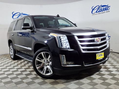 Used 2020 Cadillac Escalade Premium Luxury RWD image 1