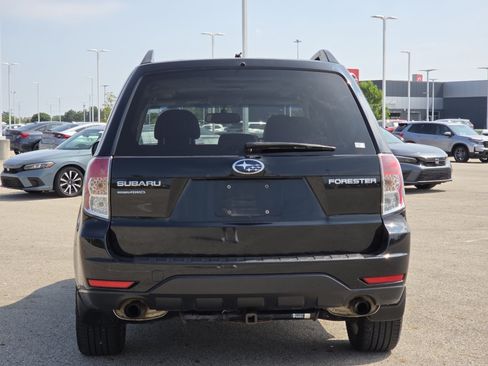Used 2010 Subaru Forester 2.5X Limited AWD/4WD image 14