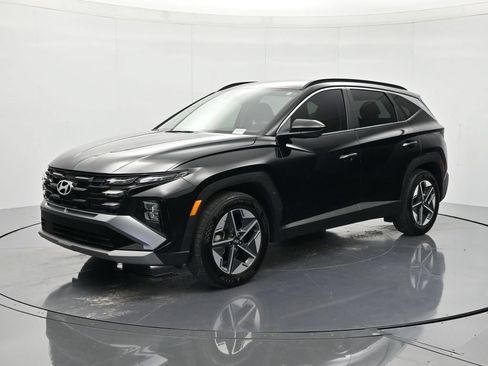 Used 2025 Hyundai Tucson SEL FWD image 1
