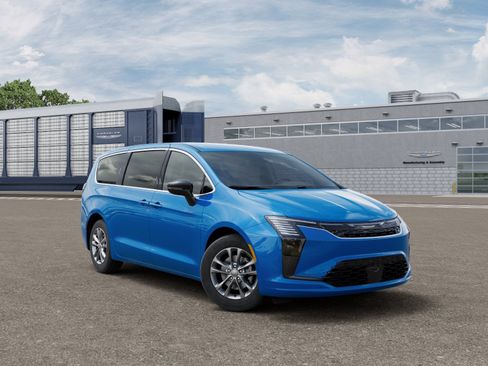 New 2027 Chrysler Pacifica Select FWD image 5