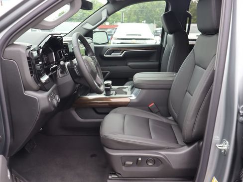 New 2026 Chevrolet Silverado 1500 RST w/ RST All Star Premium Package AWD/4WD image 5
