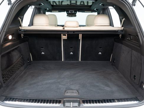 Used 2024 Mercedes-Benz GLE 450 4MATIC image 10