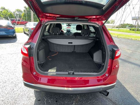 Used 2018 Chevrolet Equinox LT FWD image 7