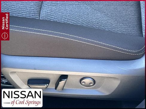 Certified 2026 Nissan Rogue SV FWD image 17