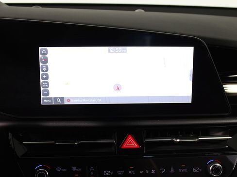 Used 2024 Kia Niro Wind FWD image 19