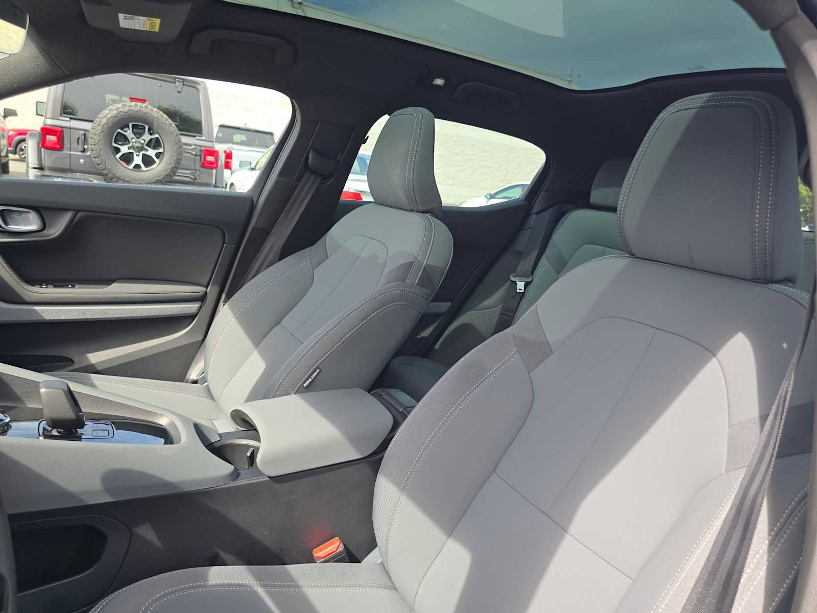 Used 2024 Polestar Polestar 2 AWD/4WD image 21