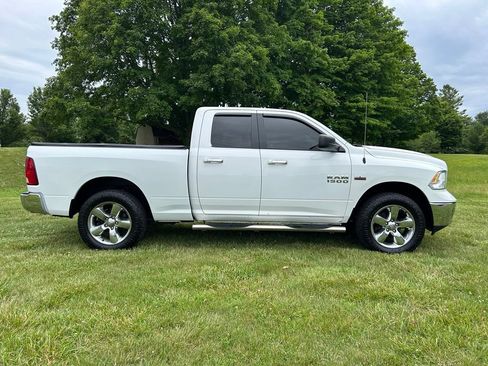 Used 2016 RAM 1500 Big Horn AWD/4WD image 2