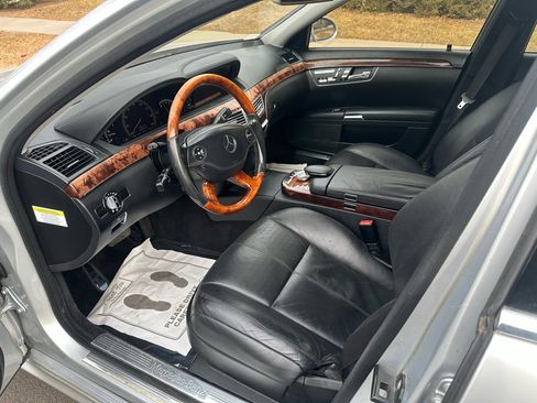 Used 2008 Mercedes-Benz S 550 image 11