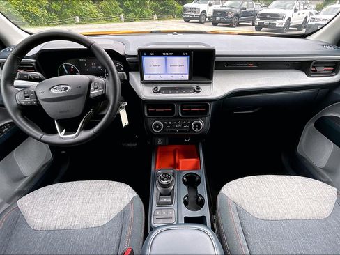 Used 2023 Ford Maverick XLT w/ XLT Luxury Package FWD image 15