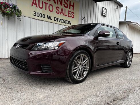 Used 2012 Scion tC image 2