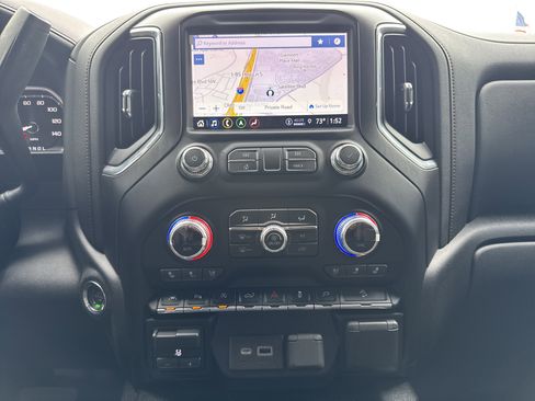 Used 2021 GMC Sierra 1500 AT4 w/ AT4 Premium Package image 29