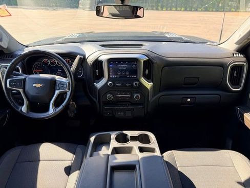 Used 2023 Chevrolet Silverado 2500 LT AWD/4WD image 19