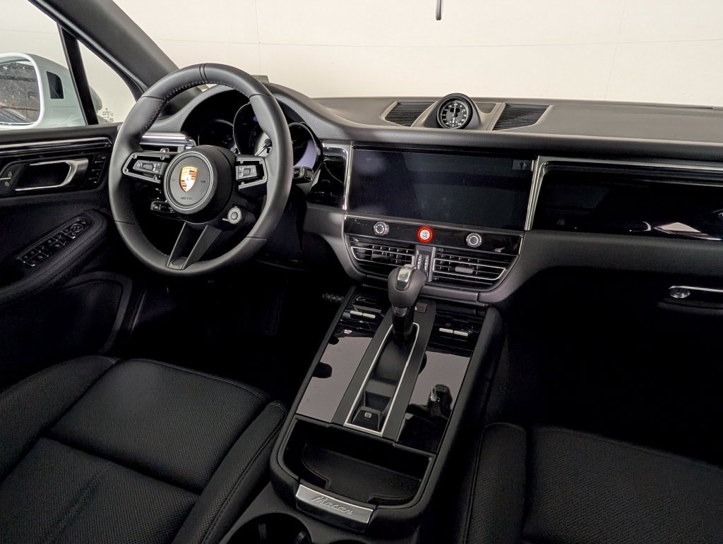 New 2026 Porsche Macan S AWD/4WD image 23