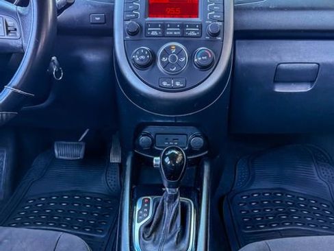 Used 2012 Kia Soul + image 31