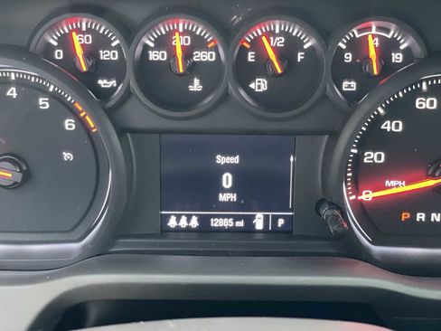 Certified 2024 Chevrolet Silverado 1500 Custom Trail Boss w/ LPO, Dark Essentials Package image 12