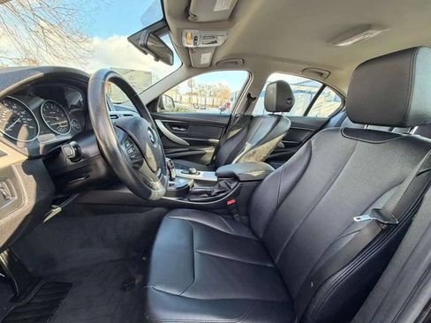 Used 2015 BMW 320i Sedan image 12