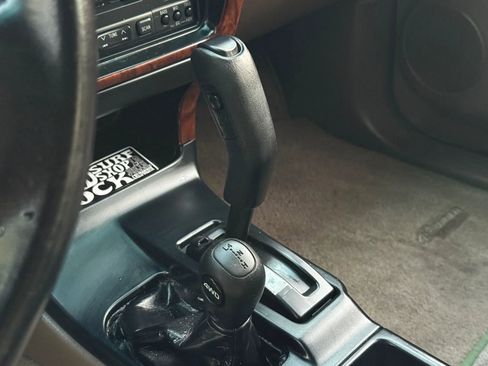 Used 1997 Toyota 4Runner Limited image 15