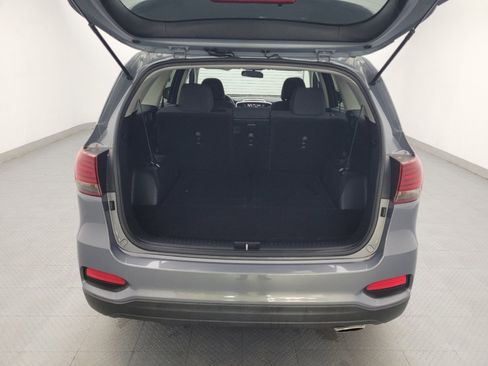Used 2020 Kia Sorento LX FWD image 29