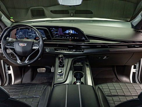Used 2023 Cadillac Escalade V image 14