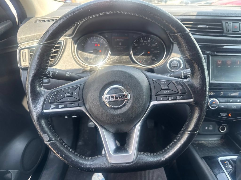 Used 2020 Nissan Rogue Sport AWD image 34