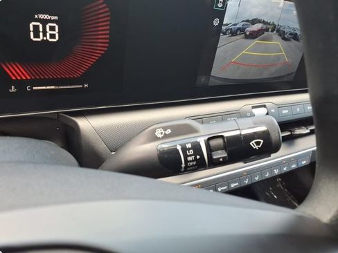 Used 2025 Kia K4 FWD image 23
