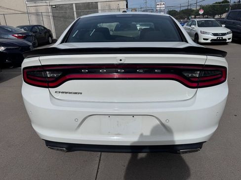 Used 2022 Dodge Charger SXT RWD image 7