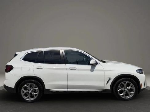 Used 2022 BMW X3 xDrive30i w/ Premium Package 2 AWD/4WD image 8