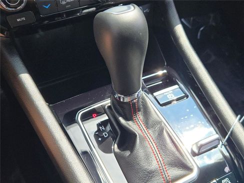 Certified 2025 Jeep Compass Trailhawk w/ Trailhawk Convenience Group image 33