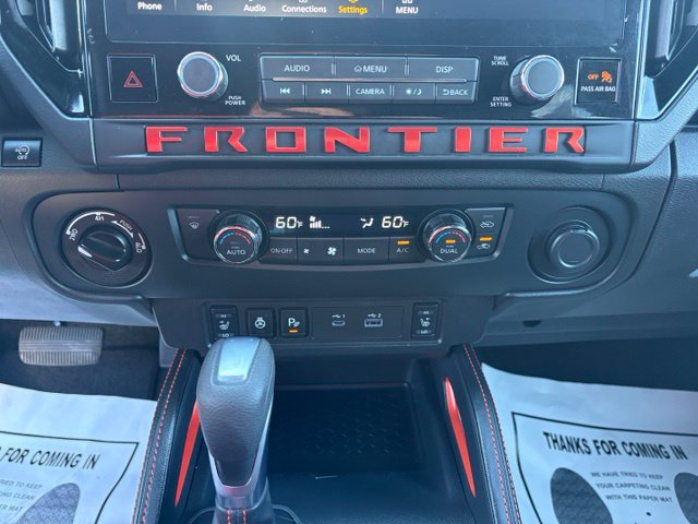 Used 2026 Nissan Frontier PRO-4X AWD/4WD image 18