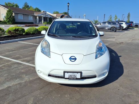 Used 2013 Nissan Leaf S w/ Charger Pkg FWD image 27