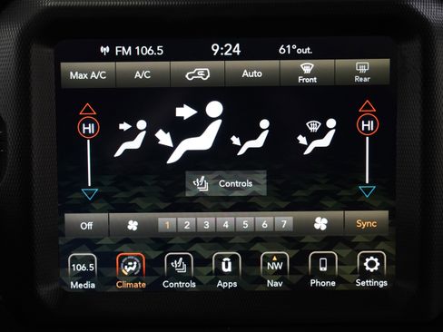 Certified 2022 Jeep Wrangler Unlimited Sahara w/ Cold Weather Group image 24