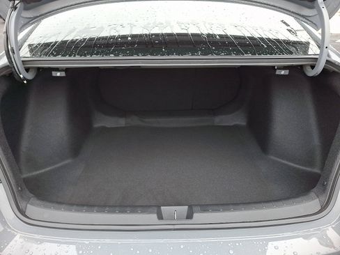 Used 2025 Honda Civic Sport image 29