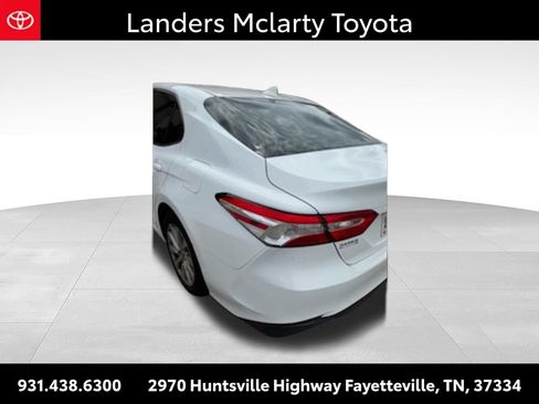 Used 2020 Toyota Camry LE FWD image 3
