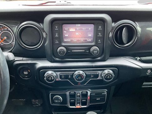 Used 2020 Jeep Wrangler Unlimited Sport AWD/4WD image 7