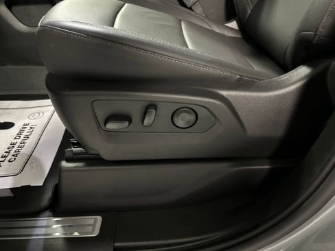 New 2026 GMC Sierra 1500 SLT w/ SLT Premium Plus Package image 11