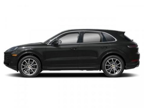 Certified 2025 Porsche Cayenne AWD/4WD image 3